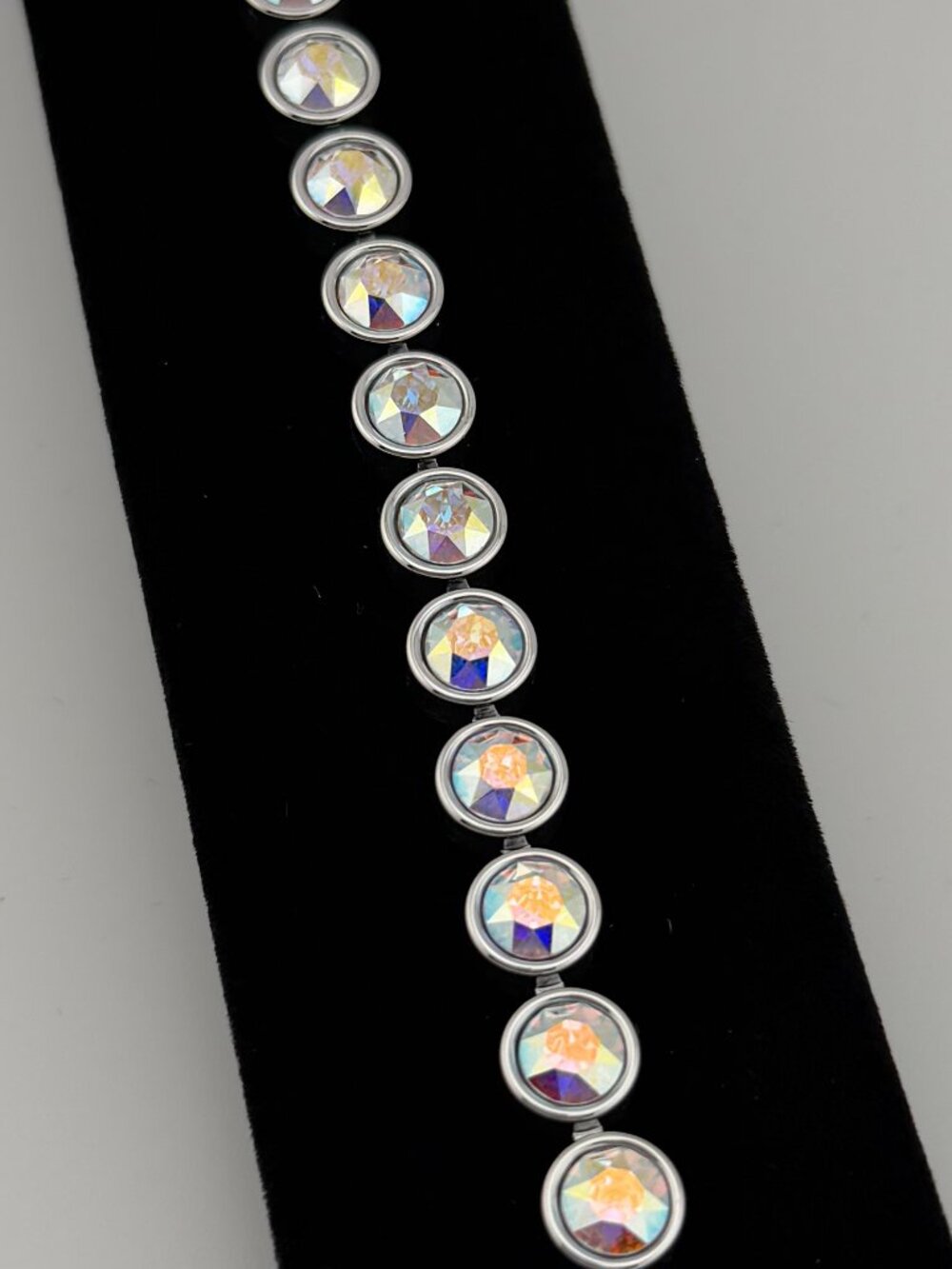 Touchstone Crystal by Swarovski Ice Bracelet 7 1/4" Aurore Boreale